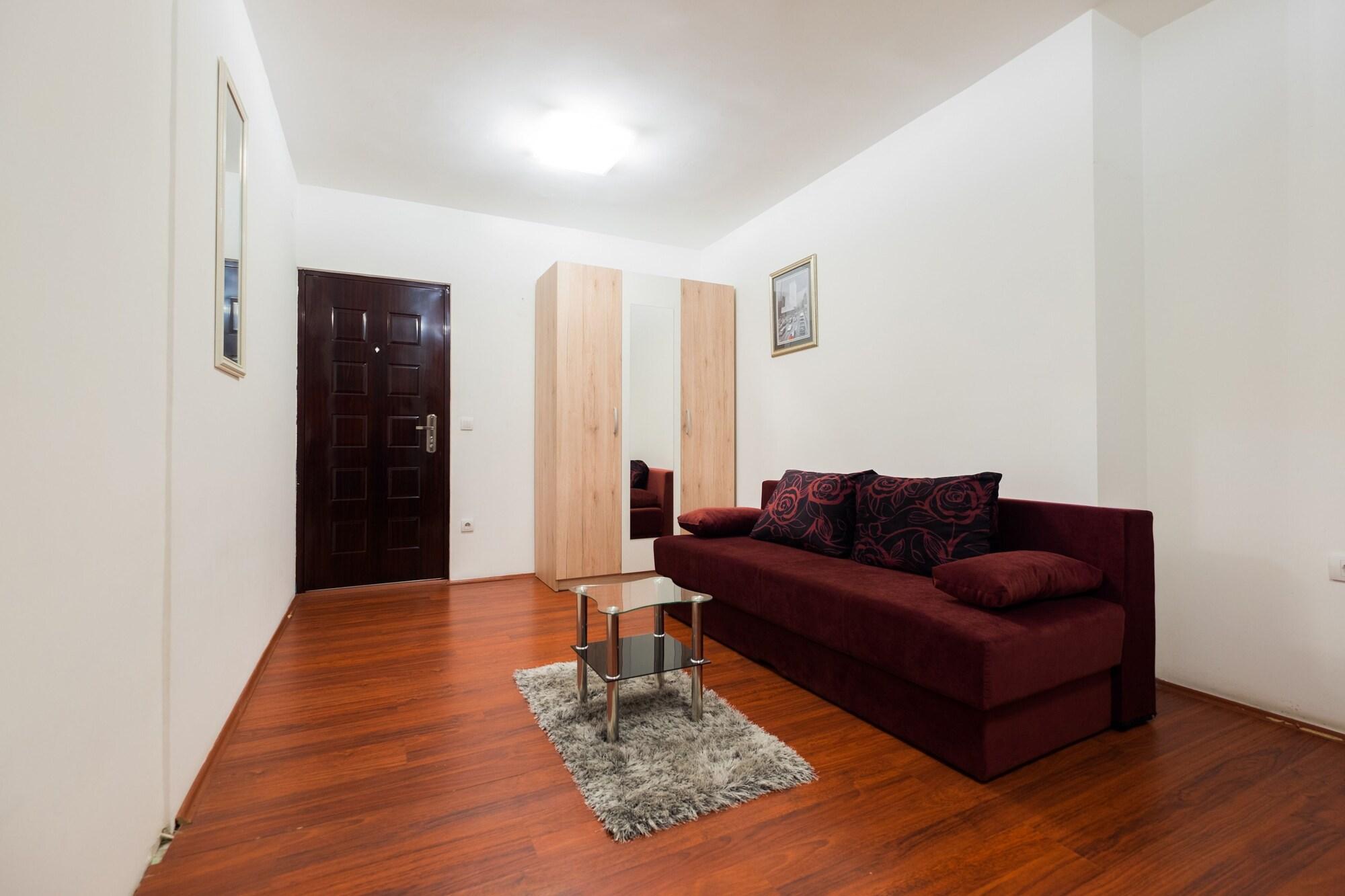 Downtown Apart Hotel Bane Βελιγράδι Εξωτερικό φωτογραφία