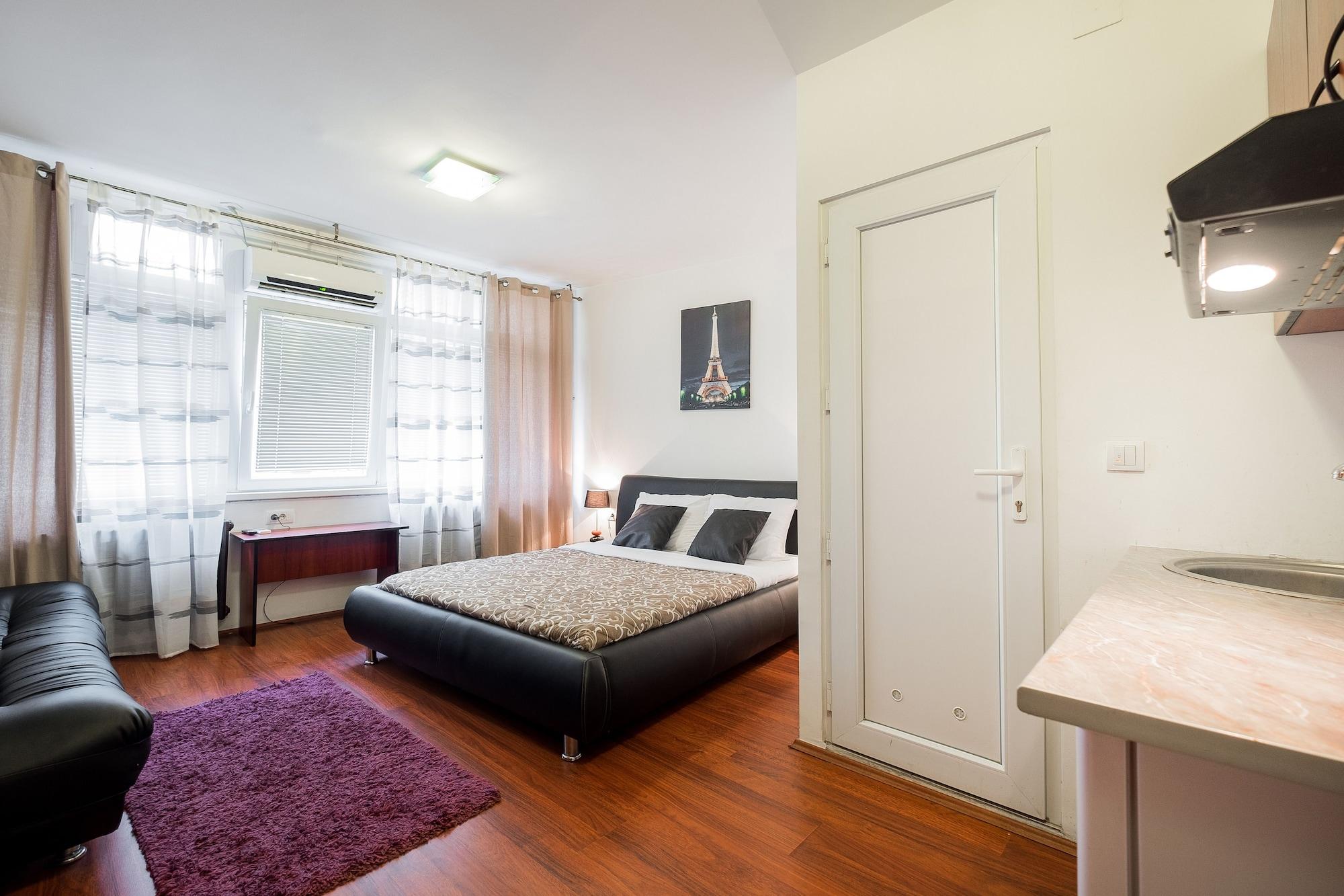 Downtown Apart Hotel Bane Βελιγράδι Εξωτερικό φωτογραφία