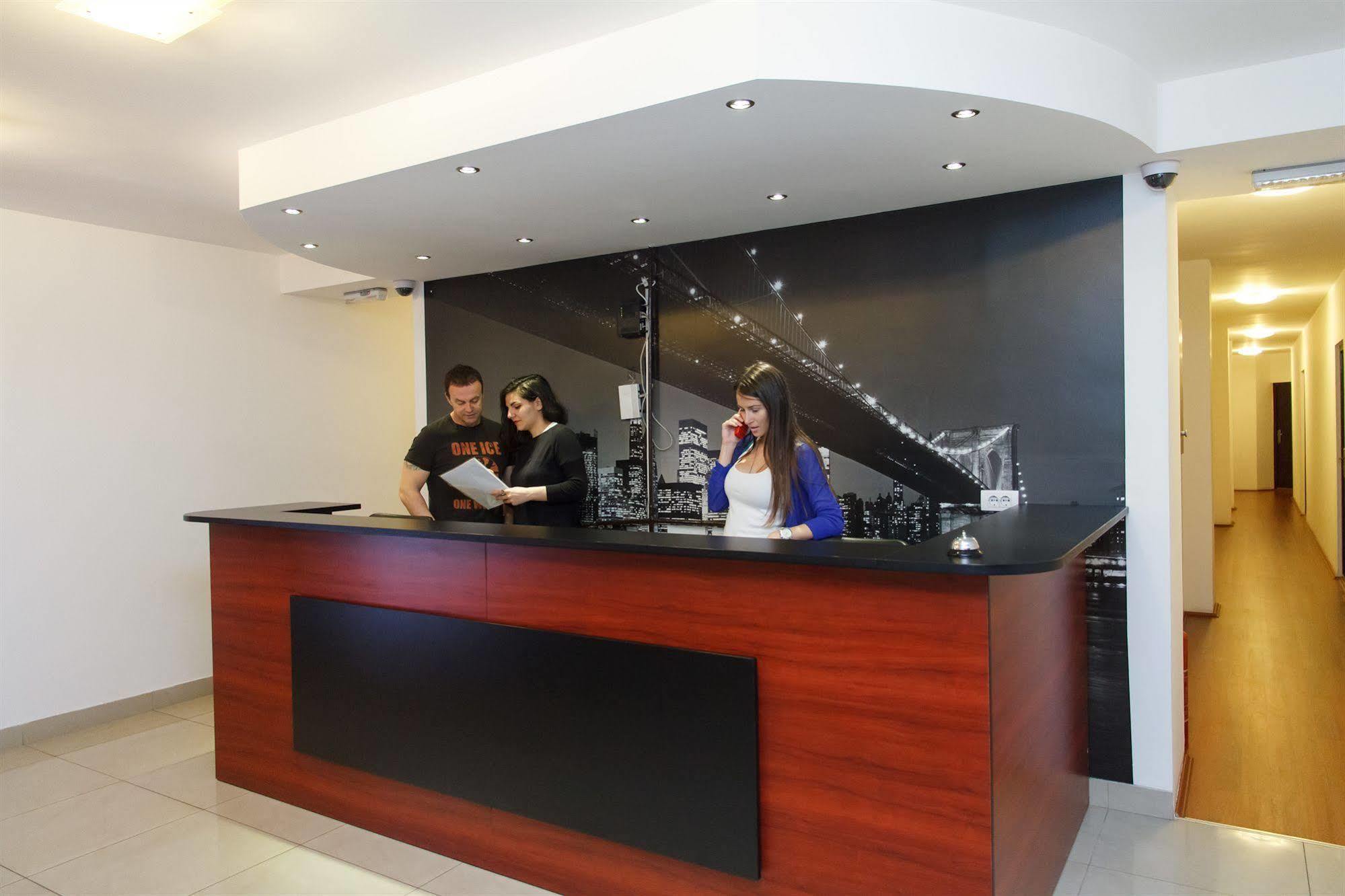 Downtown Apart Hotel Bane Βελιγράδι Εξωτερικό φωτογραφία